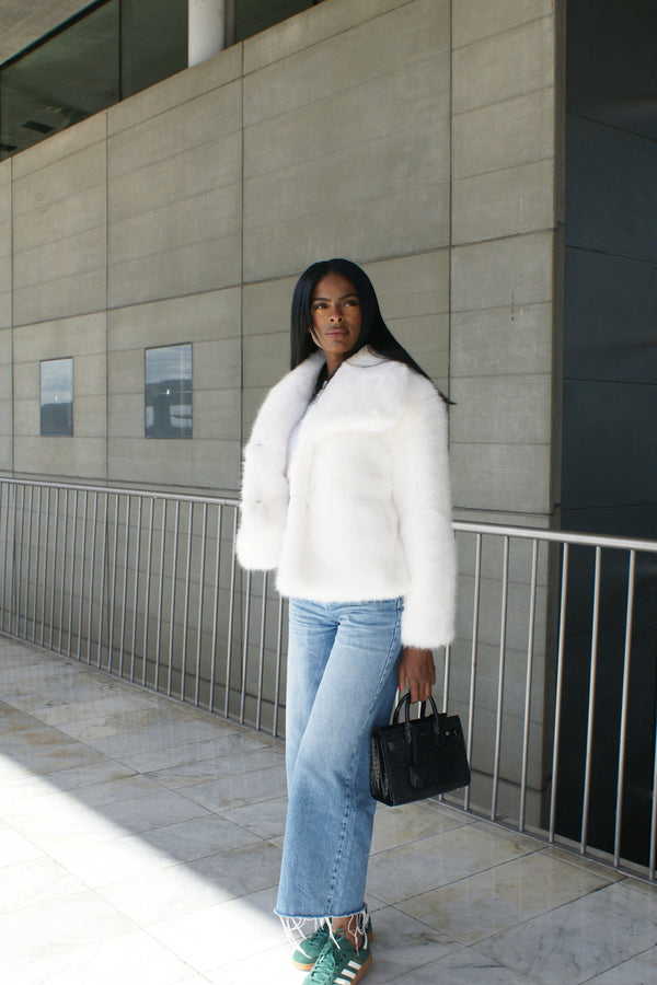 Manteau Court Fausse Fourrure Evora Blanc